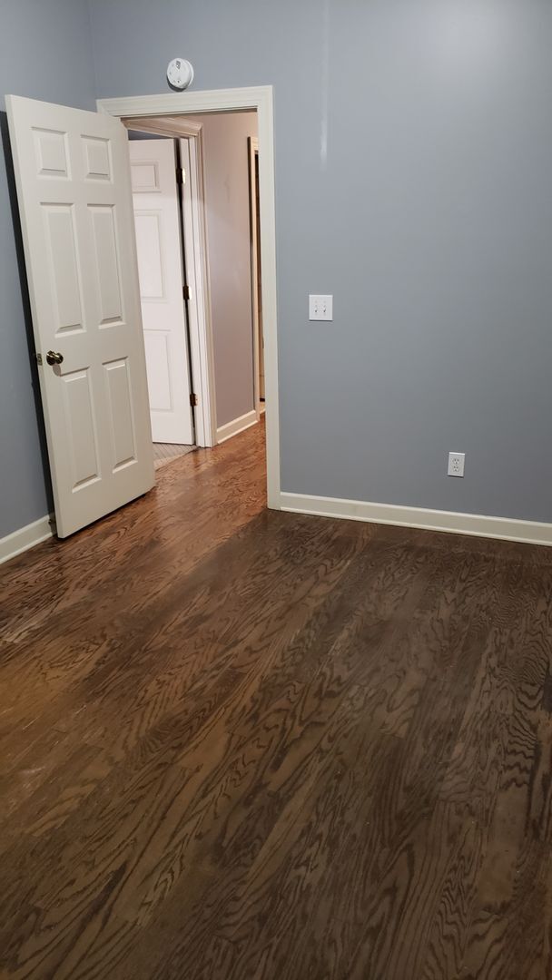 Building Photo - 3 Bedroom 2 Bathroom house in Ogletree Area!