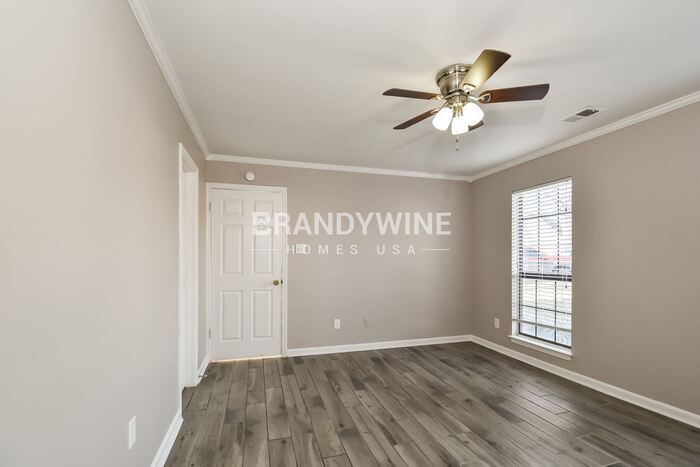 Building Photo - 7215 Grapevine Cove