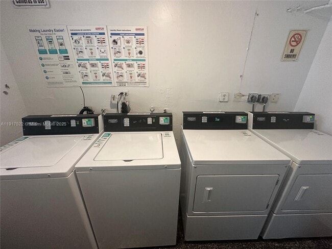 Building Photo - 529 SW 4th St