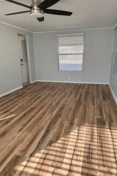 Building Photo - 8430 NW 39th Cir