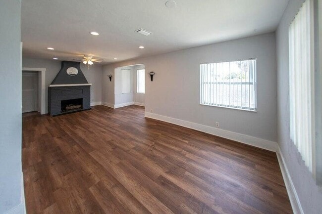 Building Photo - 4116 Virginia Terrace