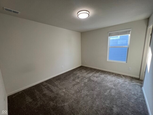 Building Photo - 5374 Noble Crossing Pkwy W