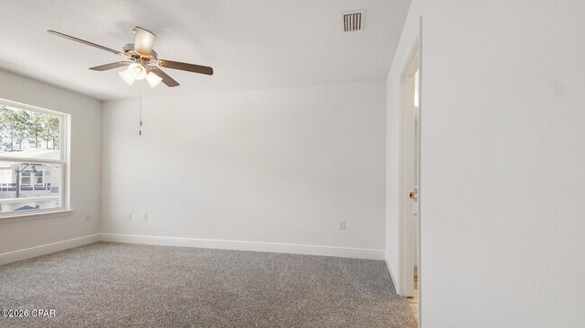 Building Photo - 532 Melrose Wy