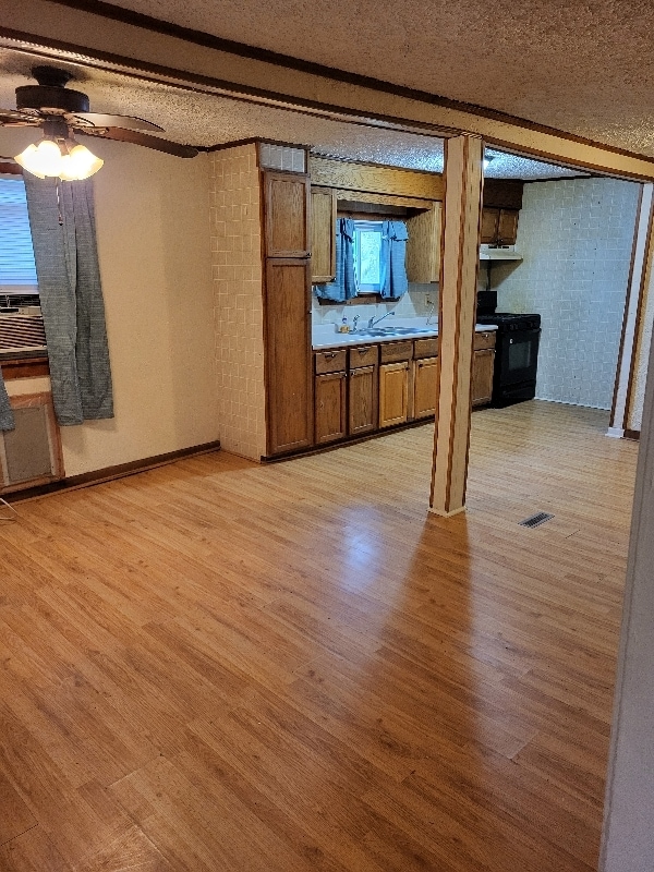 Building Photo - 207 Washington St