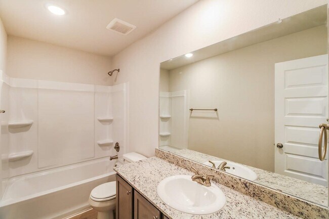 Building Photo - 11011 Inflow Dr
