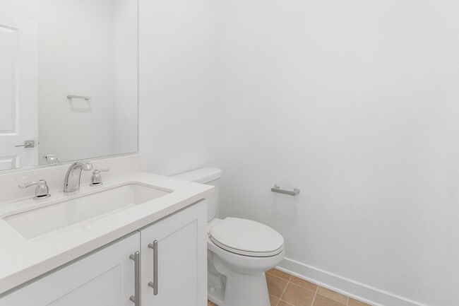 Building Photo - Modern Ontario Ranch Gem with Resort-Style Amenities