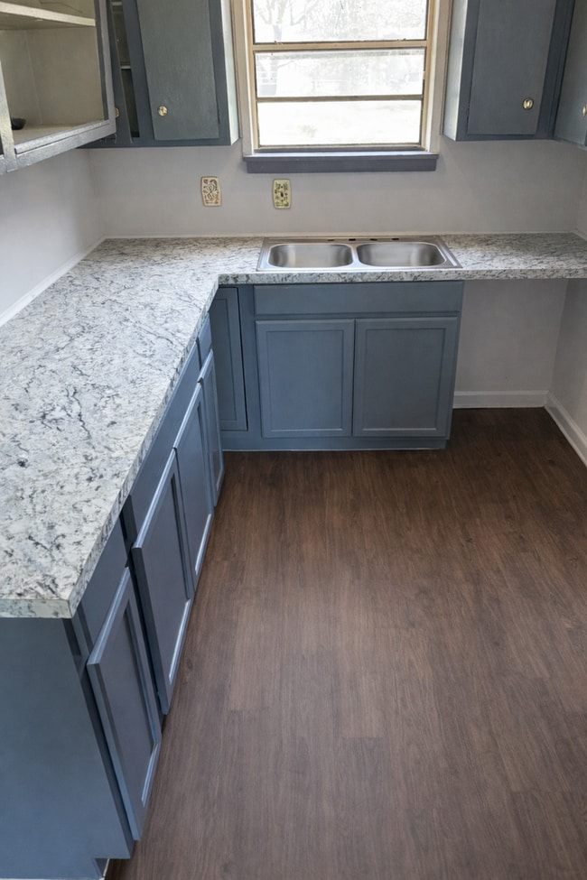 Building Photo - 3 bedroom 1 bathroom