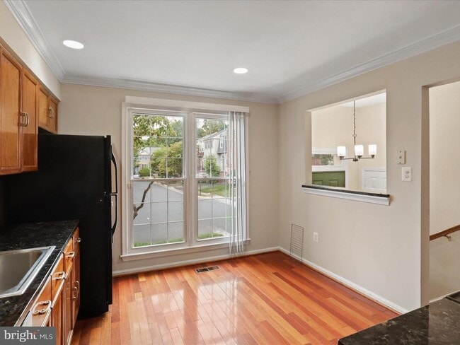 Building Photo - 12204 Apple Orchard Ct