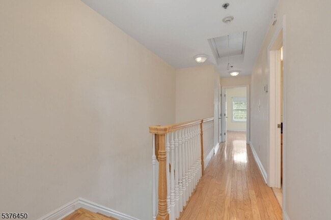 Building Photo - 453 Springfield Ave