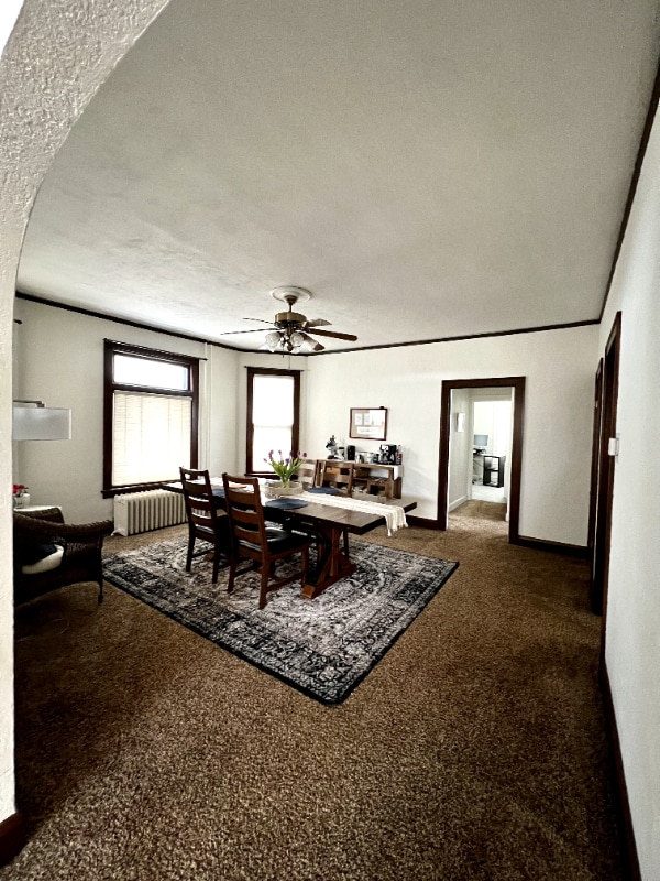 Building Photo - 4220 33rd Ave S