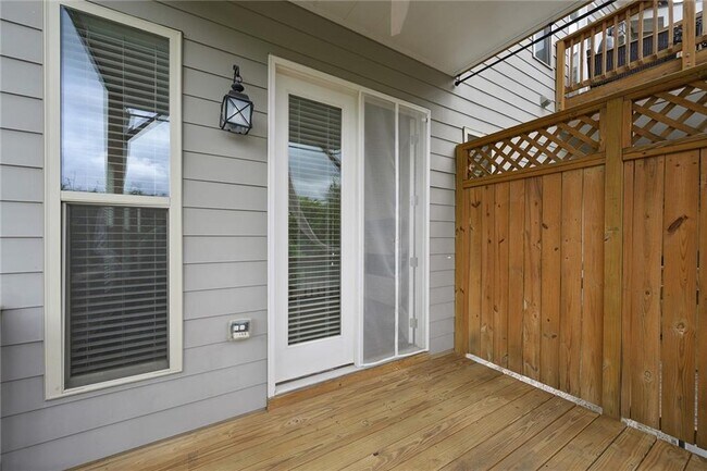 Building Photo - 4231 Deming Cir