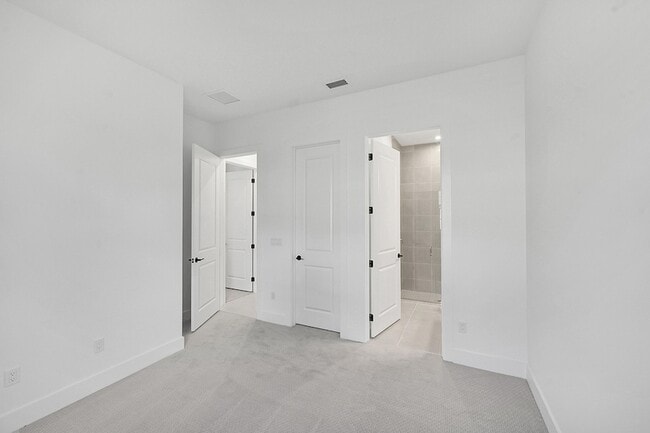 Building Photo - 9524 St Germain Dr