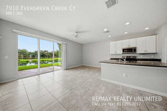 Building Photo - 7910 Evergreen Creek Ct