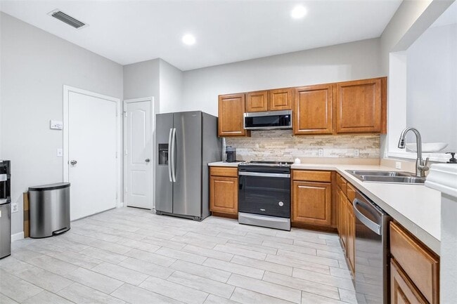 Building Photo - 5005 Barnstead Dr