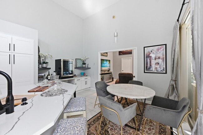 Building Photo - 2495 NW 66th Dr