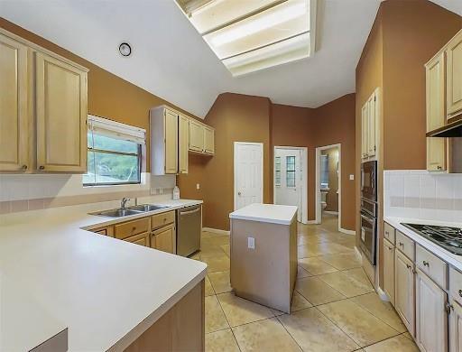 Building Photo - 6218 Paddle Wheel Dr
