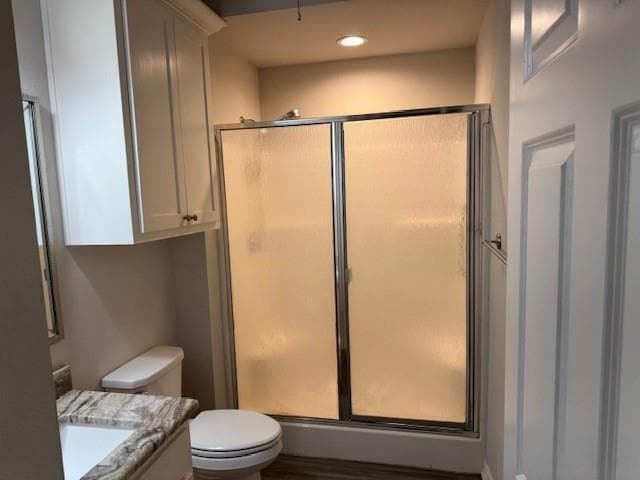 Building Photo - 106 Royal Crest Ct