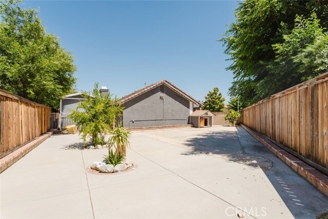 Building Photo - 37347 Waterman Ave