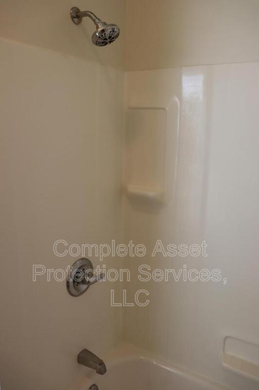 Building Photo - 1406 Kentucky St