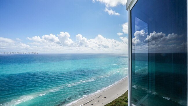 Building Photo - 4779 Collins Ave