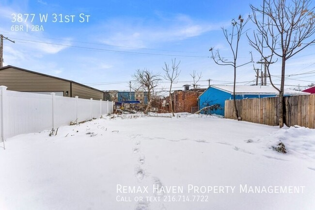 Building Photo - 3877 W 31st St