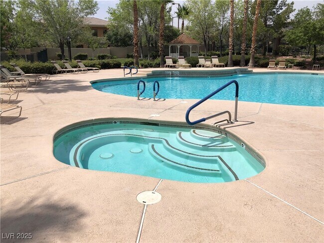 Building Photo - 10308 Juniper Creek Ln