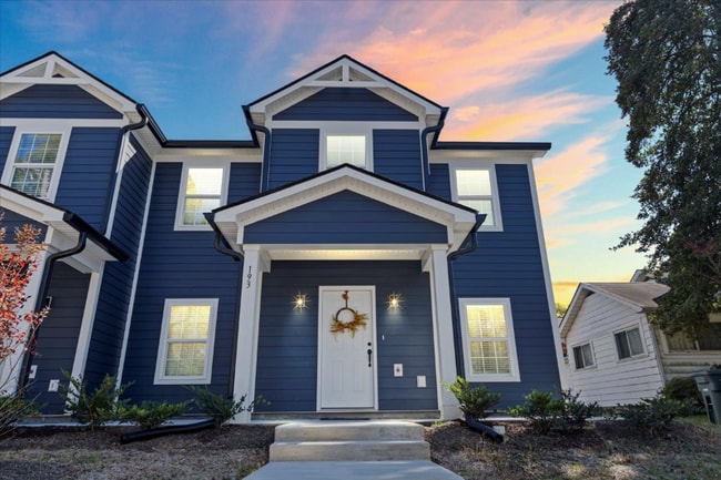 Building Photo - 191 Freeze Ave NW