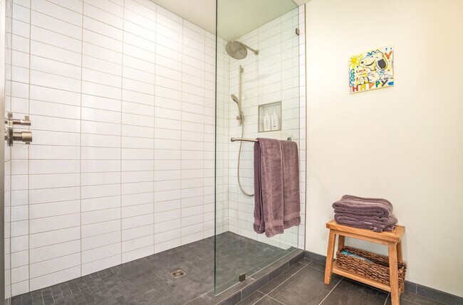 Building Photo - Fully Furnished Luxury 3 Bedroom/3 Bathroom, La'i Loa in Wailea, New Build with Ocean Views