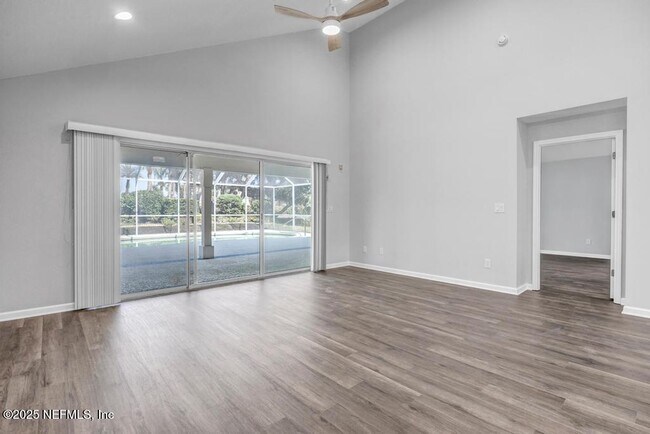 Building Photo - 104 Clam Bake Ct