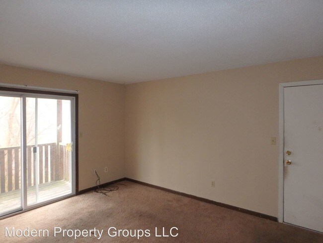 Building Photo - 2707 Quail Dr