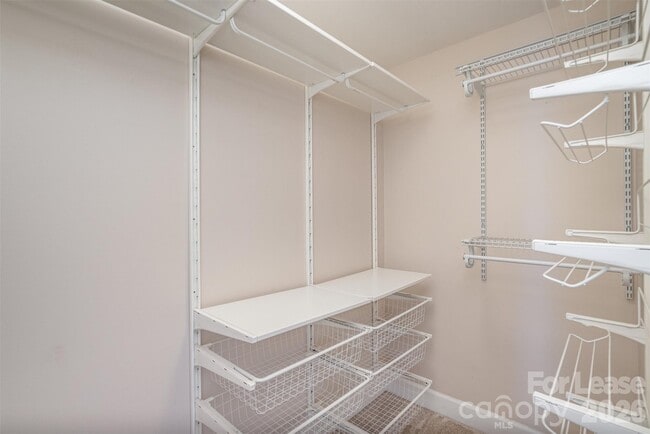 Building Photo - 1315 East Blvd