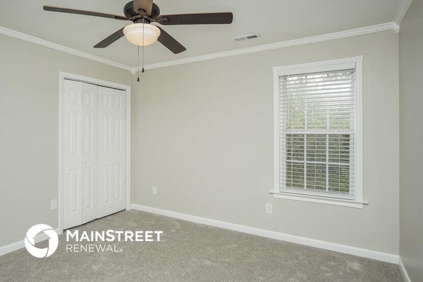 Building Photo - 13331 Scott Ln