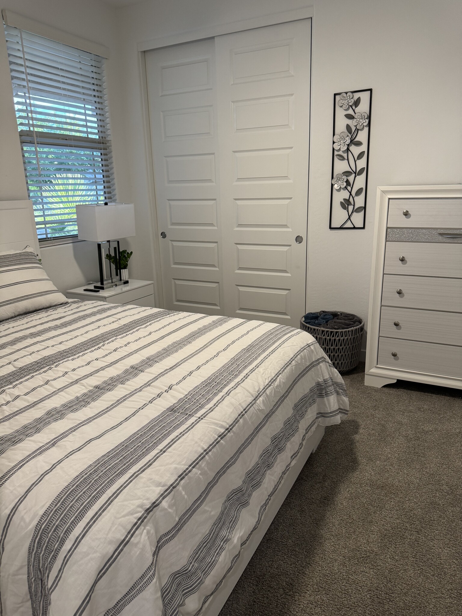 Another view of second bedroom - 8957 W Palo Verde Dr