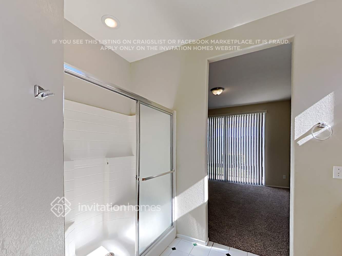 Building Photo - 13692 Basswood Dr