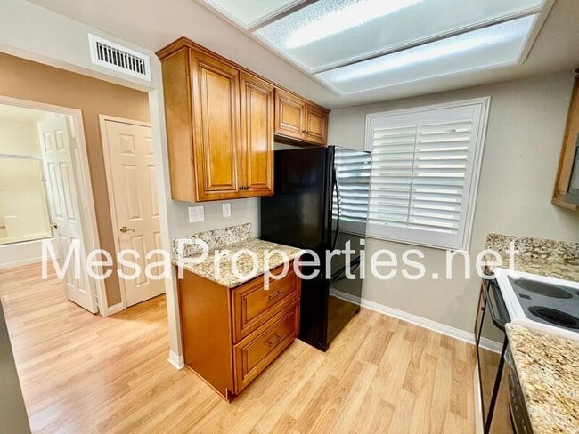 Building Photo - 4342 Ironwood Dr