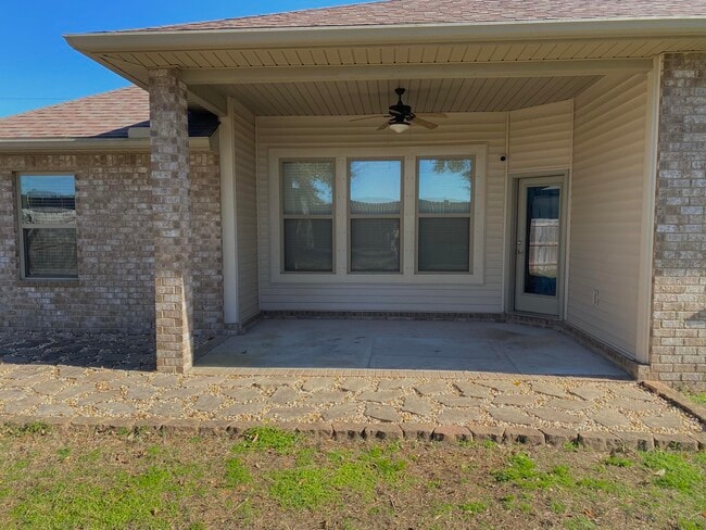 Building Photo - 8544 Holley Hills Cir