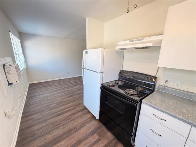 Building Photo - 4115 Douglas Ave