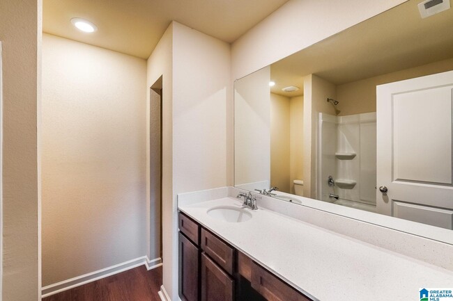 Building Photo - 6489 Rainbow Row