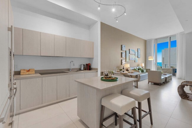 Building Photo - 4111 S Ocean Dr