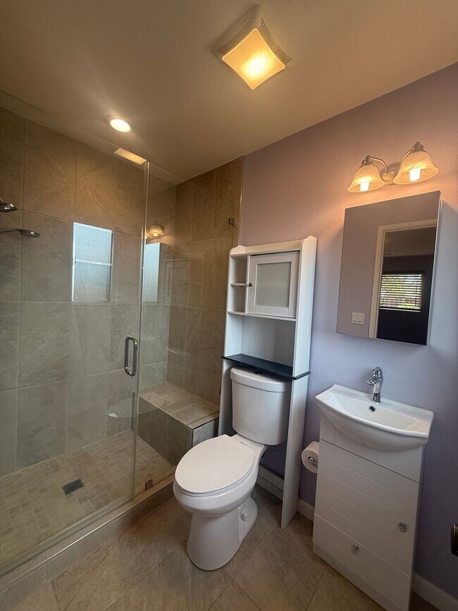 Building Photo - 55+ 2 bedroom in Watsonville