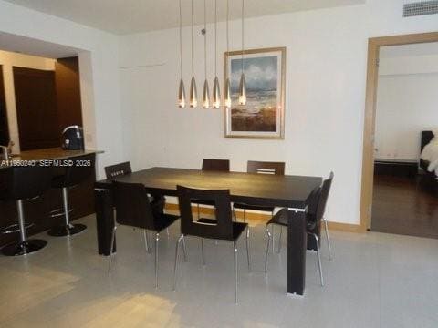 Building Photo - 1830 S Ocean Dr