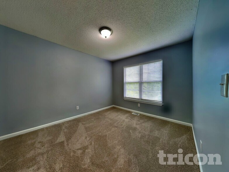 Building Photo - 29 Cedars Glen Cir