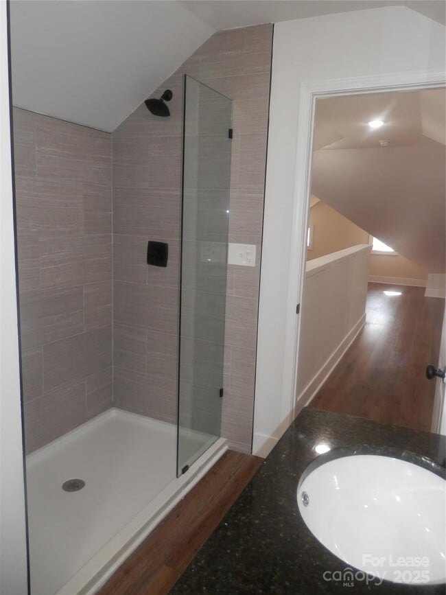 Building Photo - 1712 Washington Ave