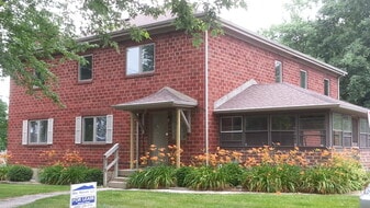 Building Photo - 1200 N Madison St