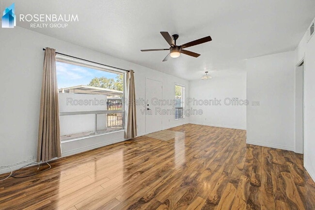 Building Photo - 5135 N 10th St
