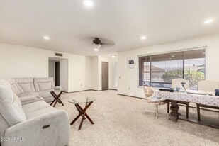 Building Photo - 12730 W Allegro Dr