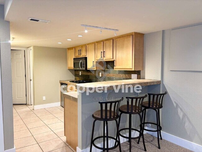 Building Photo - 11230 Irving Dr