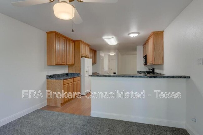 Building Photo - 994 Windmill Ranch Rd