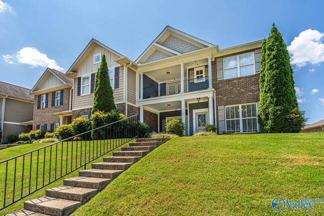 Building Photo - 111 Golden Rod Ln