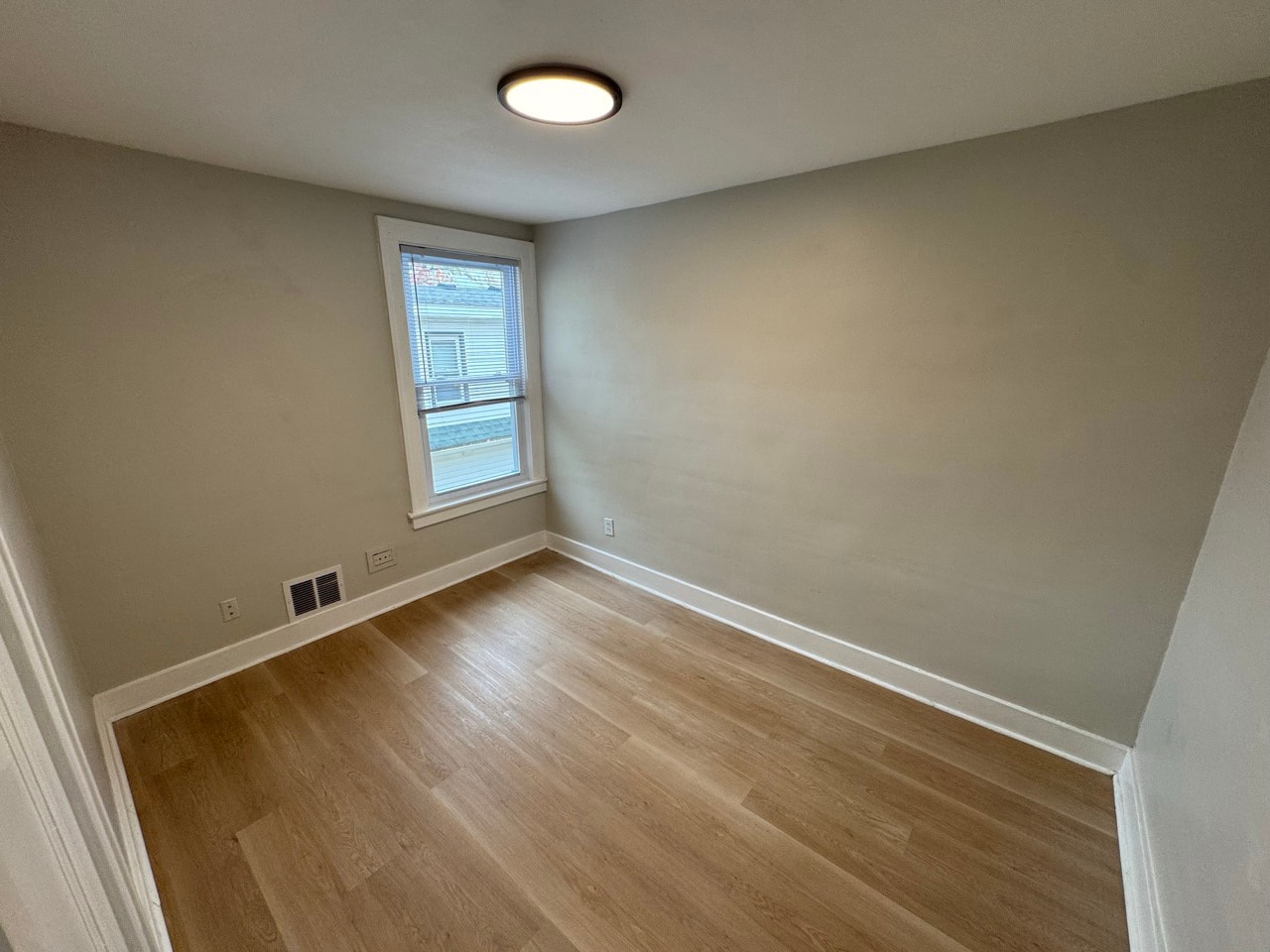 Bedroom 2 - 260 Spencer St